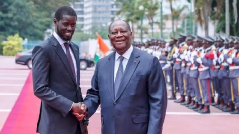 Côte d’Ivoire: rencontre Alassane Ouattara et Bassirou Diomaye Faye.